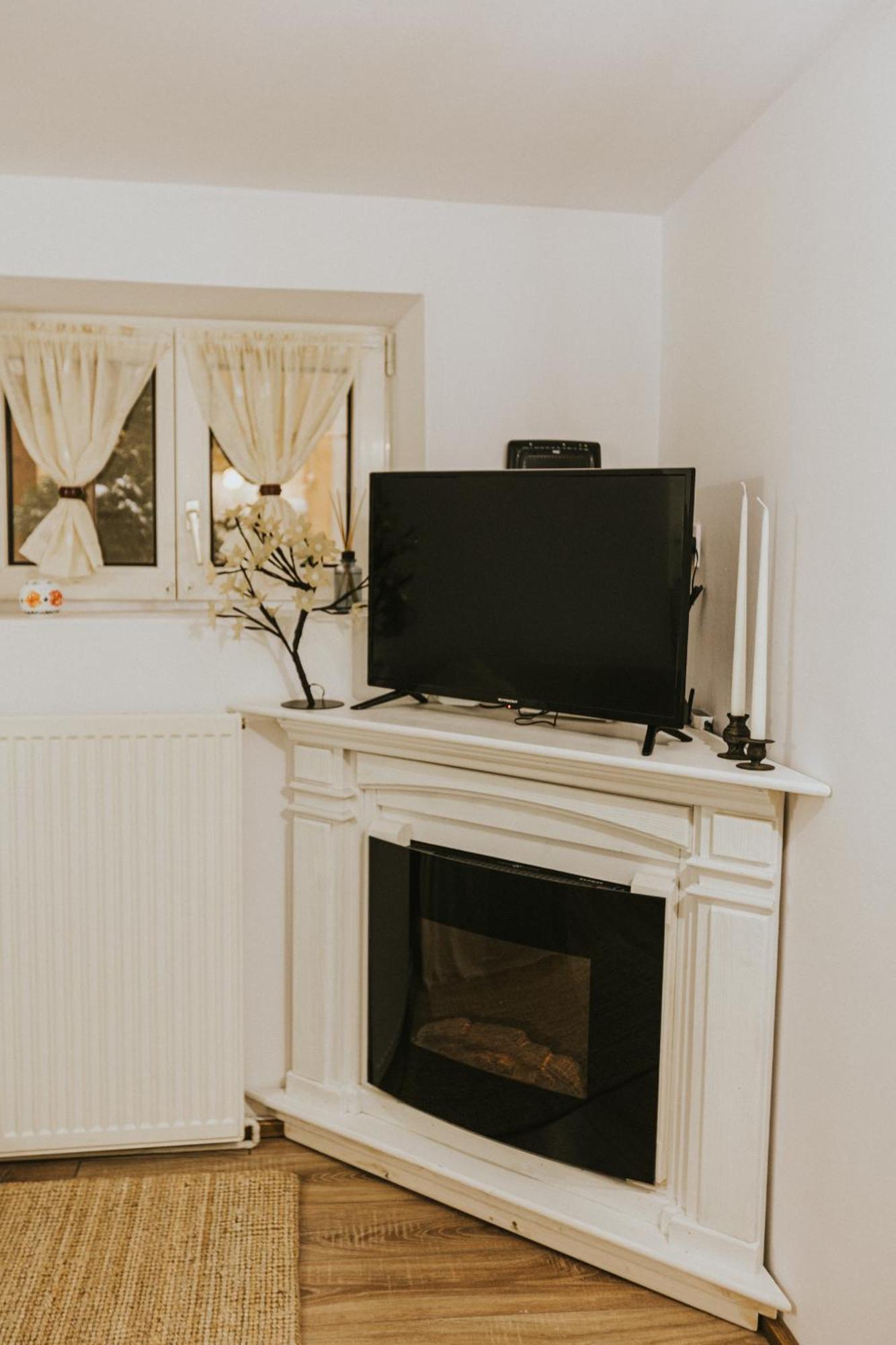 Republicii Rustic Apartament In Brasov City Center Ngoại thất bức ảnh